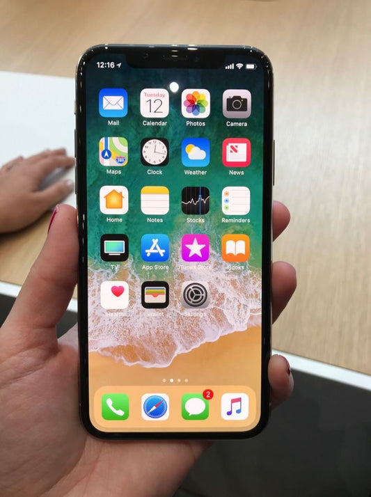 Direct UK IPhone X 64  battery life 100%