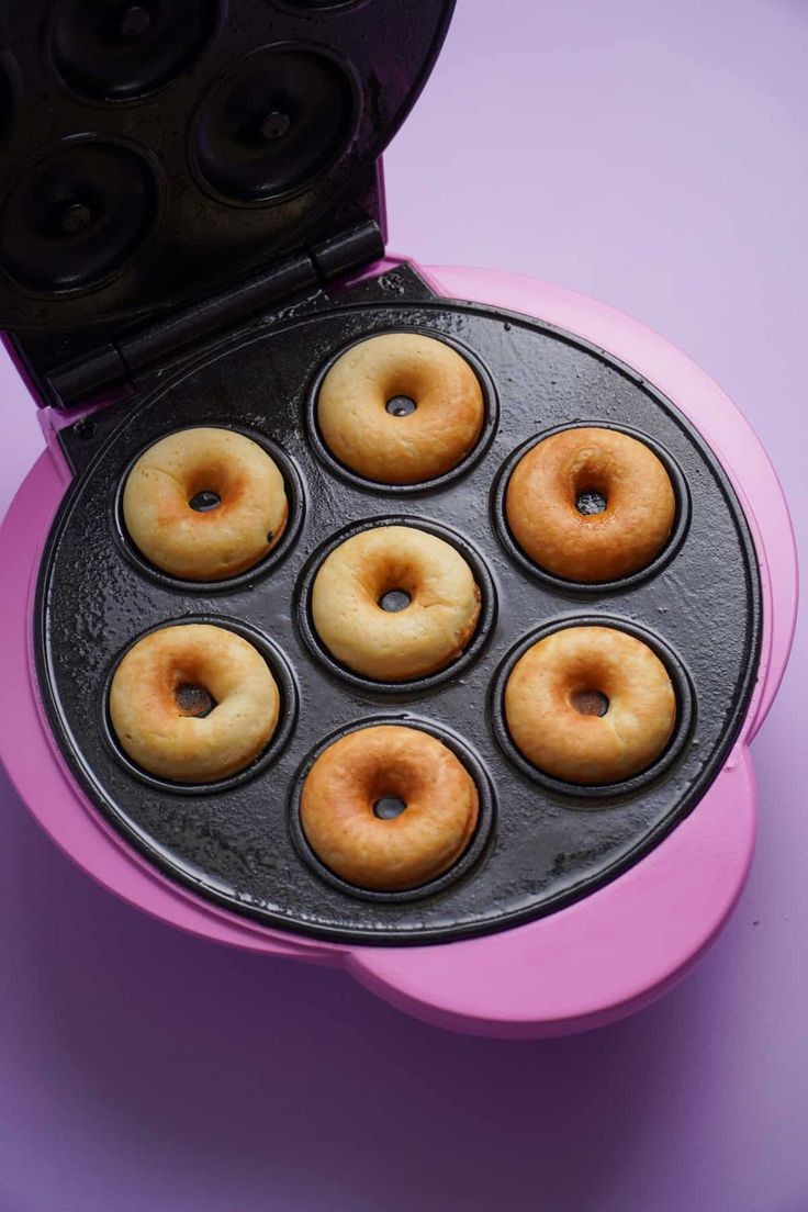 Doughnut maker with Non stick Granite Pan