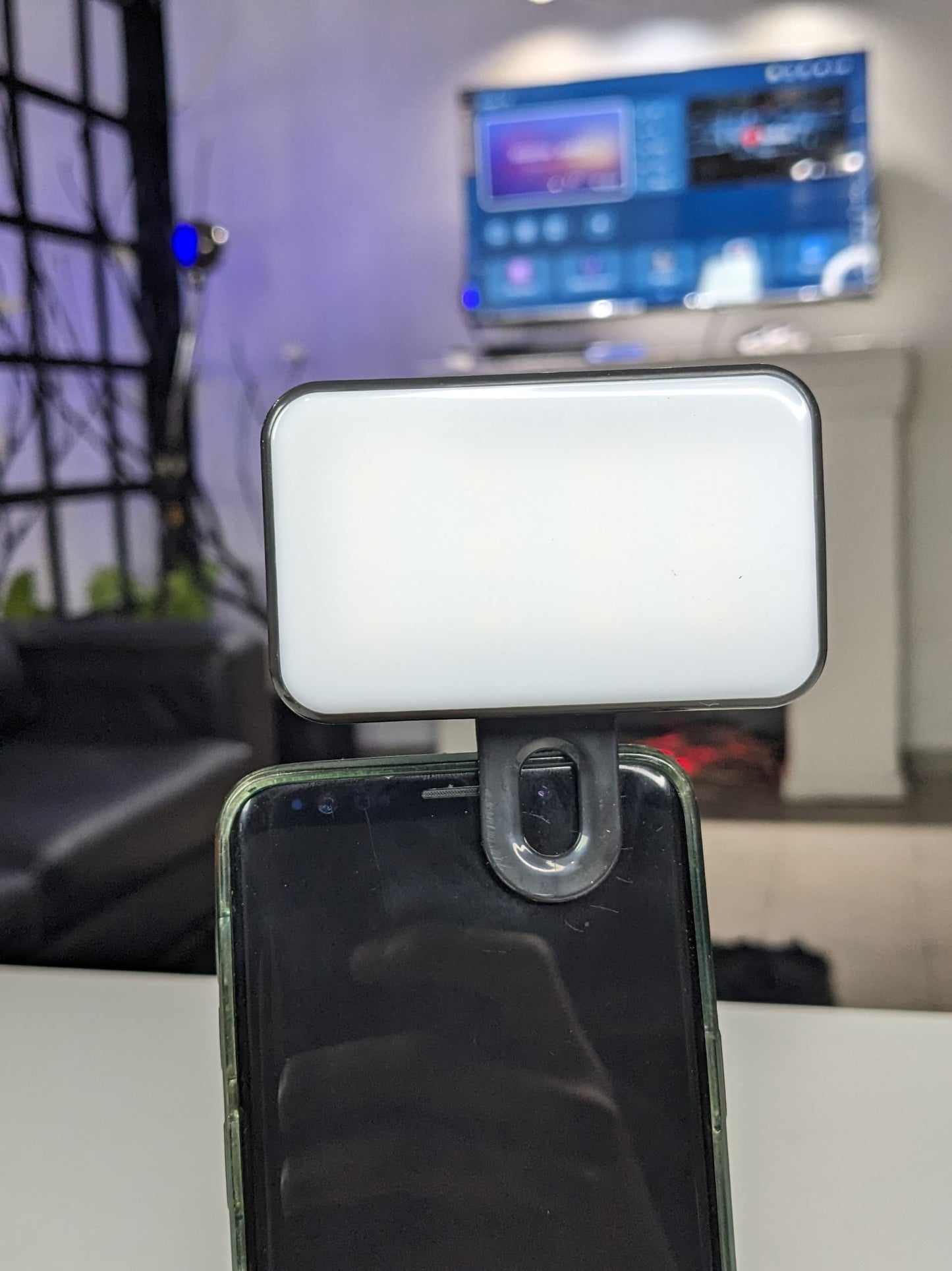 Influencer cube light