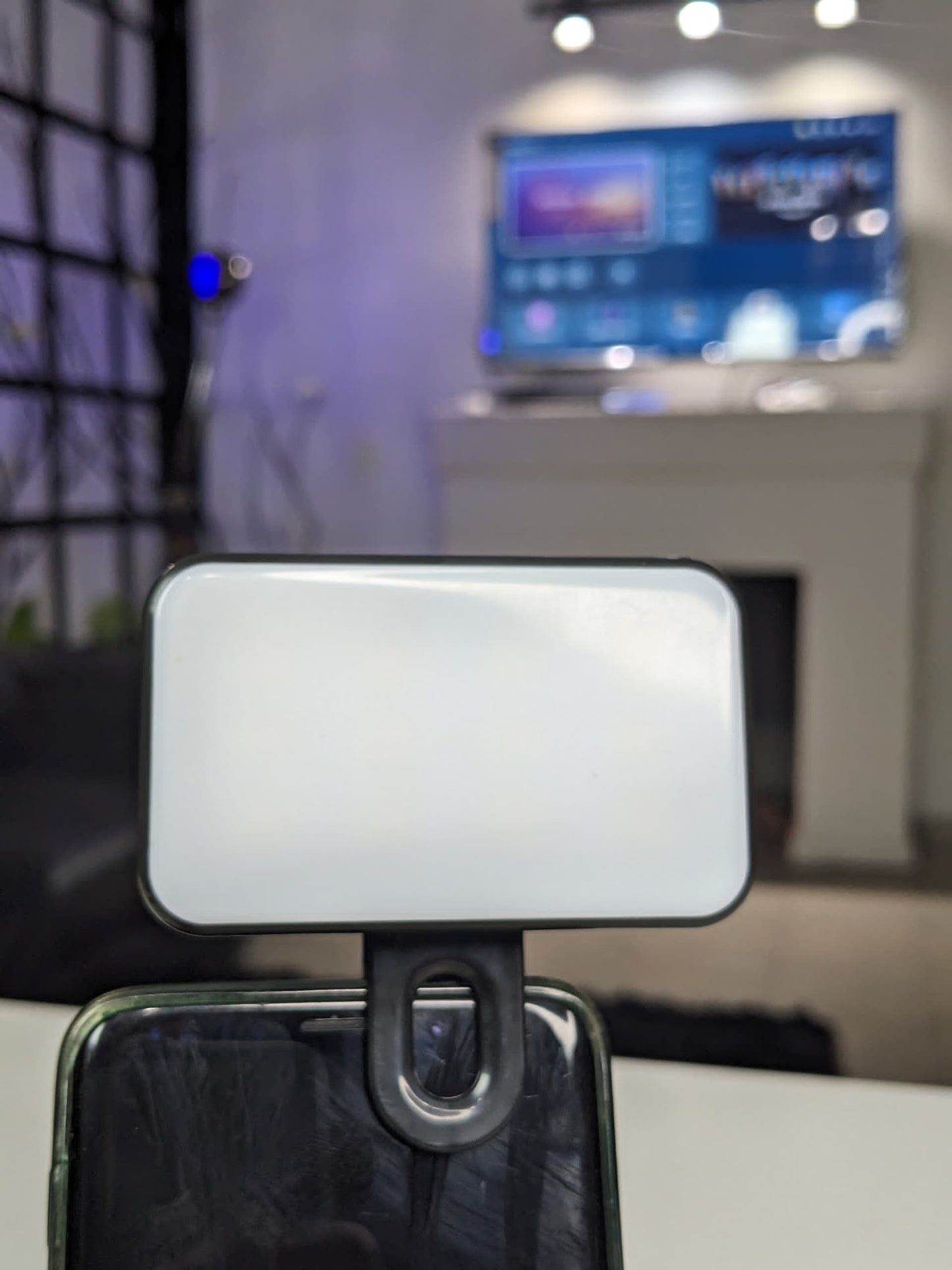 Influencer cube light