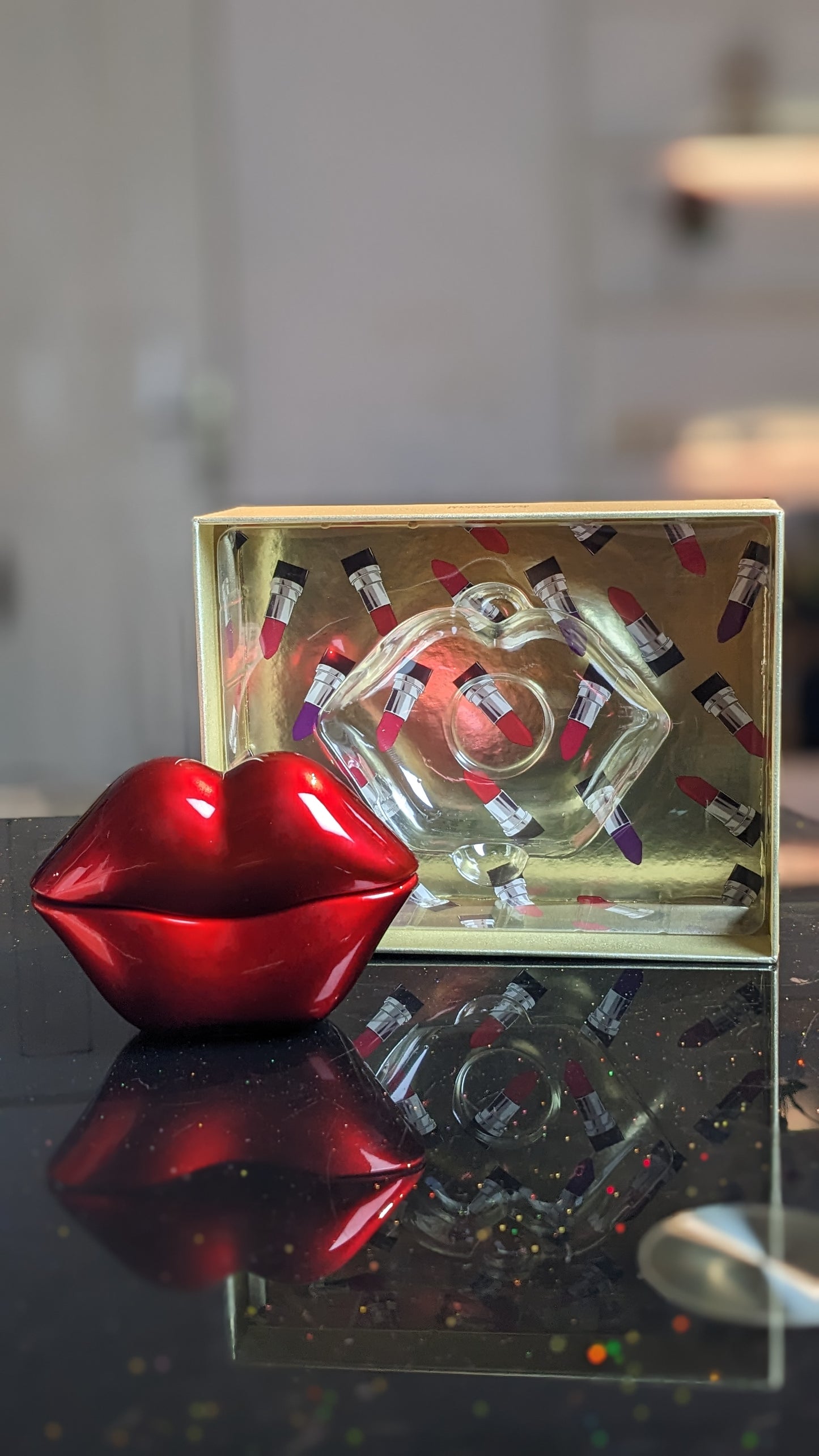 Kiss N' Tell Red Eau De Parfum Spray